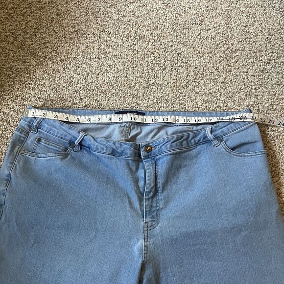 Lot of 2 Denim Shorts Womens Plus Size 24 W Bermuda Casual Stretch 5 Pocket - Picture 7 of 14